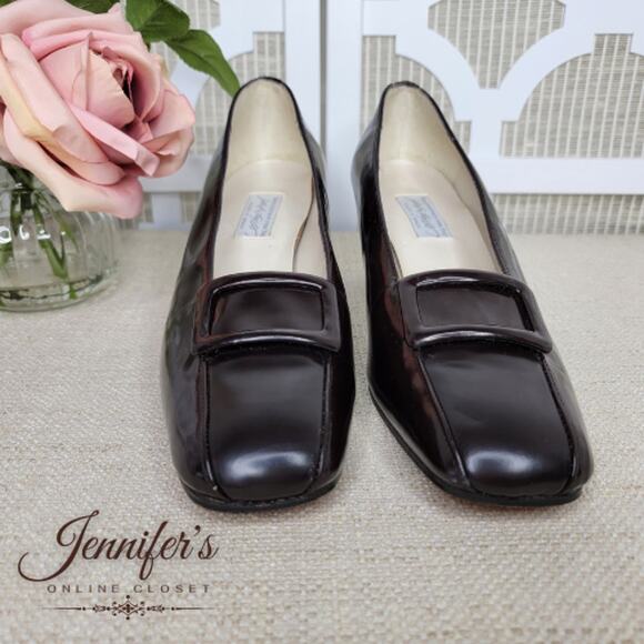 Lord & Taylor Women's Brown Patent Leather Buckle Block Heel Pumps Size 9.5 - Picture 4 of 14